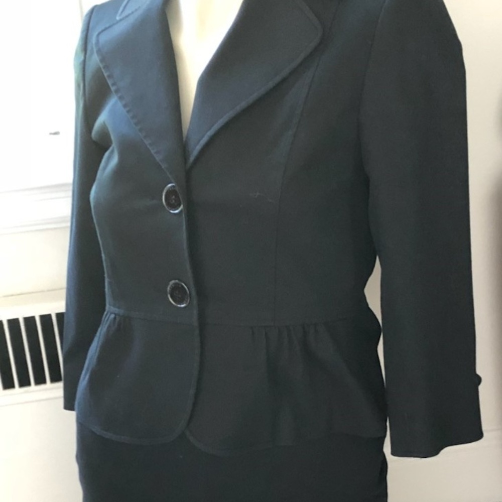 Black Business Suit By Isabella Demarco